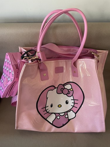 Hello kitty bioworld set - hello,